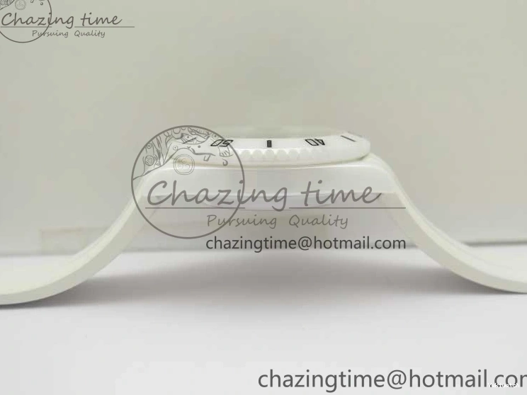 40mm 5GF Best Green Dial White Edition Submariner Strap White Ceramic Rubber SA3135 on 0209